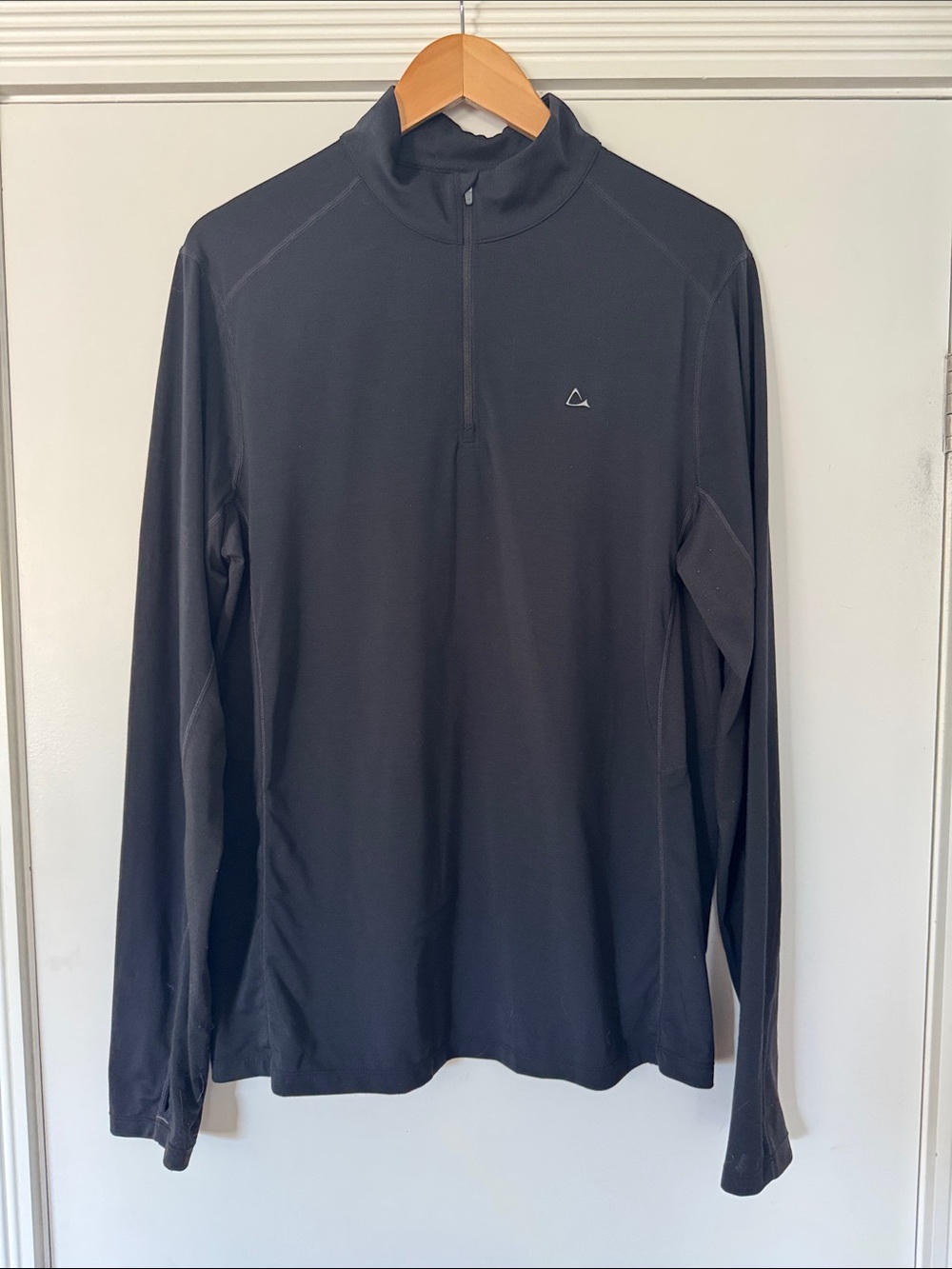 Paradox Black Logo Performance Pullover